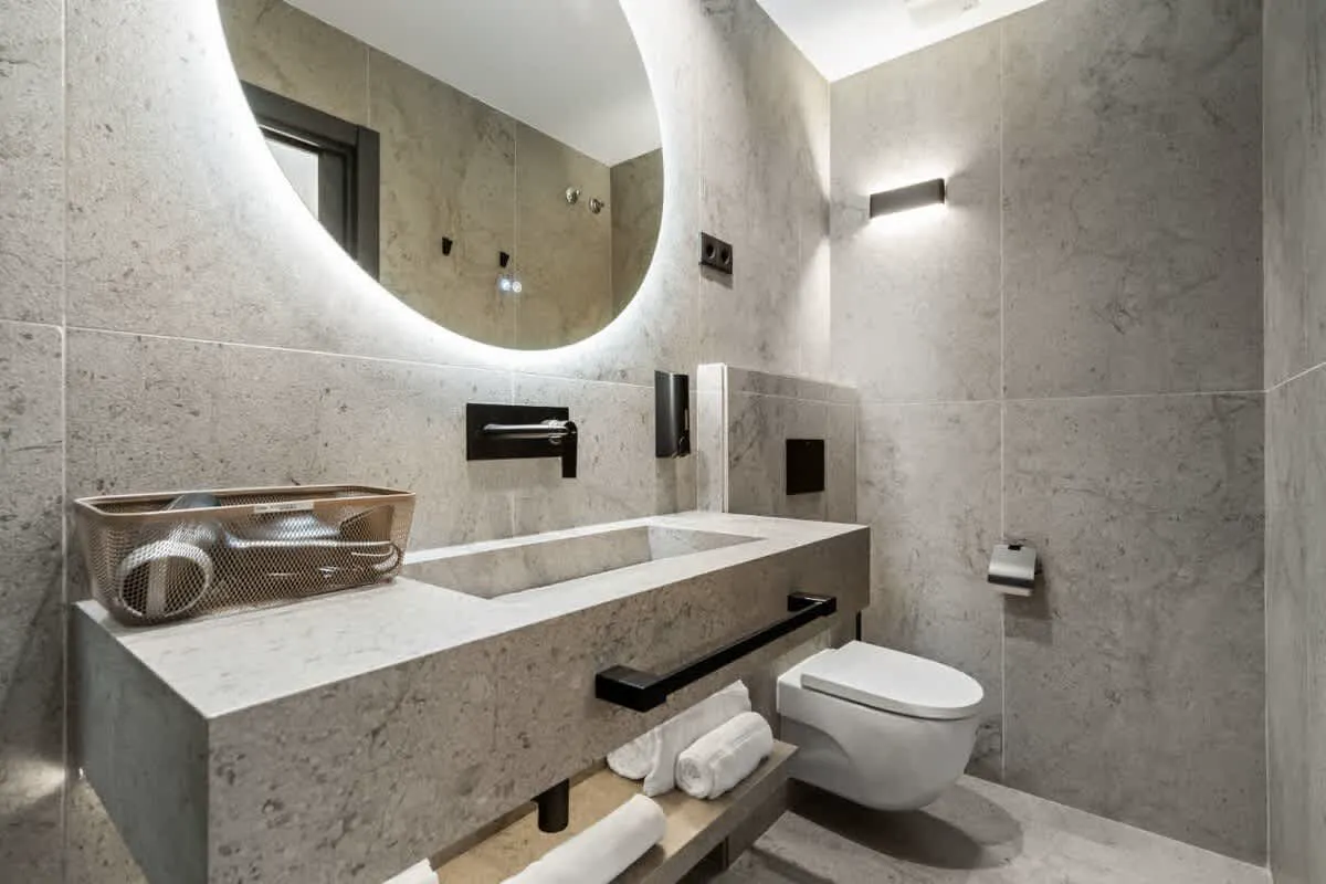 Deluxe Twin Suite 7